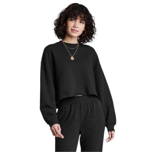 Wild Fable Raw Hem Cropped Long Sleeve Black Crew Neck Sweatshirt Size Large NWT - Picture 5 of 16